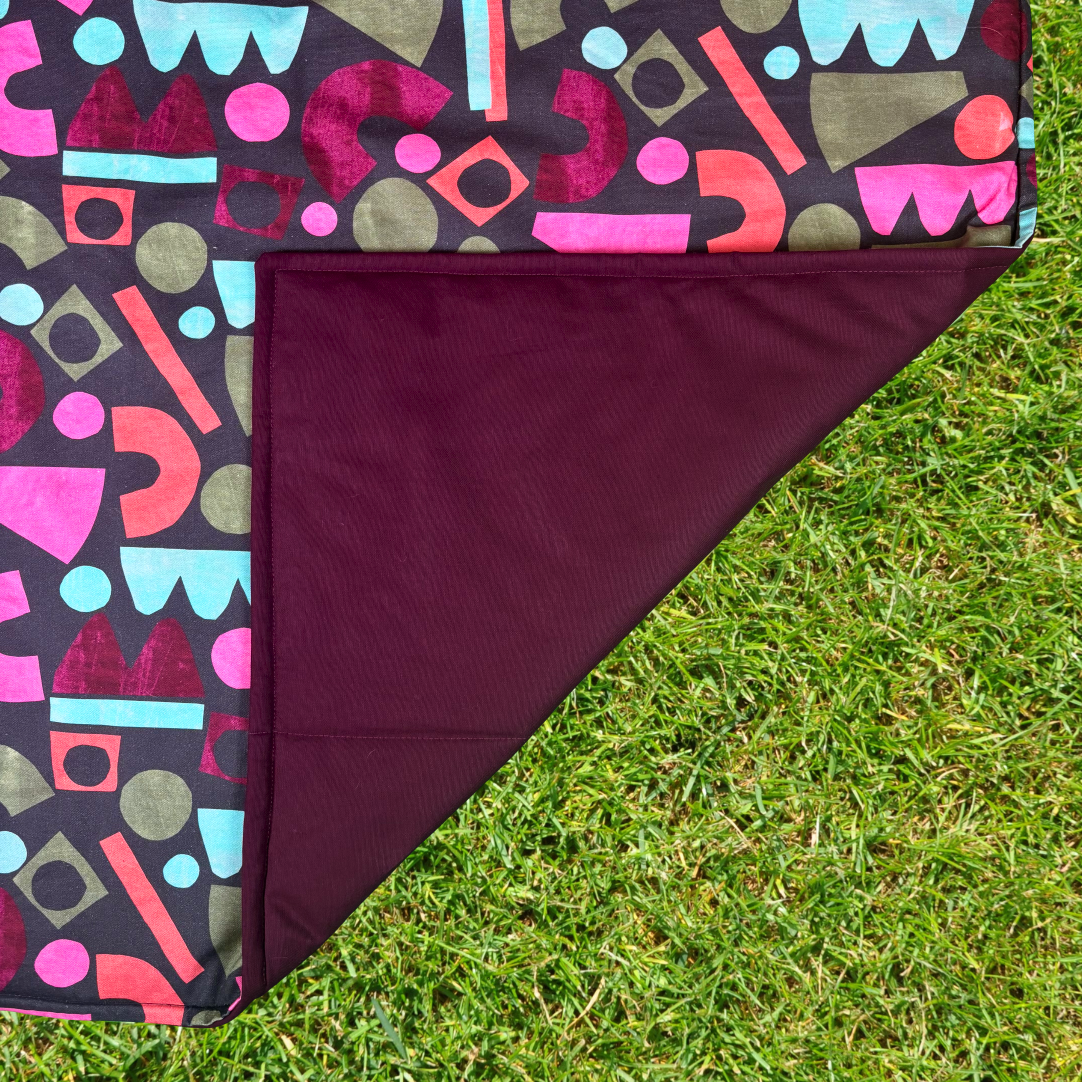 Abstract / Aubergine